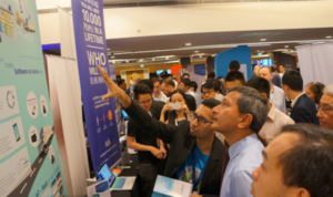 Shamir Rahim of Sypher Labs with Vivian Balakrishnan at InnovFest 2015